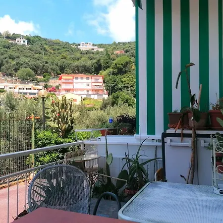 Homestay Oasi Relax Riviera *
