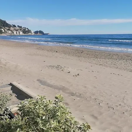 Rum i privatbostad Oasi Relax Riviera Alassio